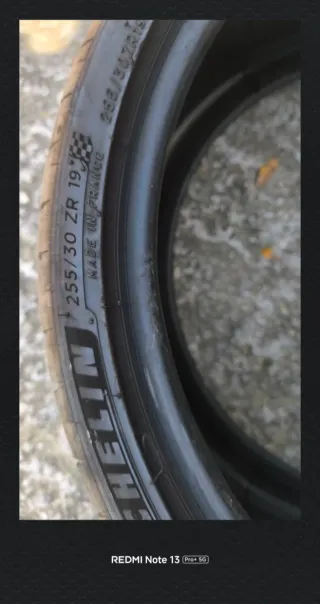 Neumático Michelin Pilot Sport 4 S 255/3019