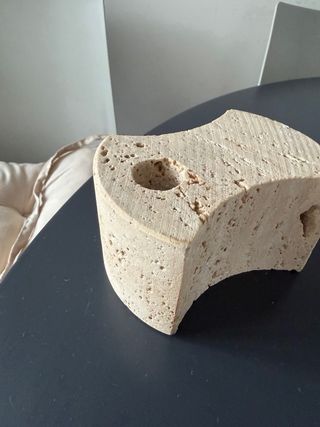 Candelabro in travertino