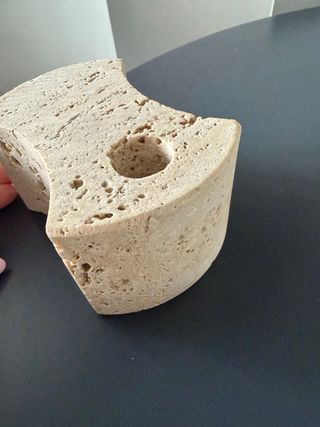 Candelabro in travertino