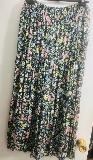 Falda larga estampada floral NUEVA