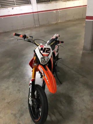 RIEJU MRT PRO 50cc Supermotard Naranja