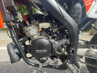 RIEJU MRT PRO 50cc Supermotard Naranja