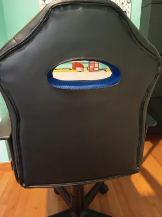 Silla con ruedas como nueva