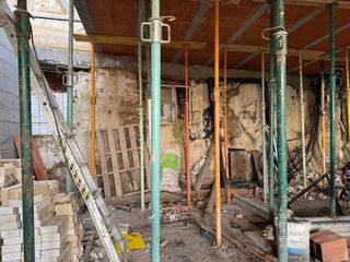 52 Puntales de obra buen estado