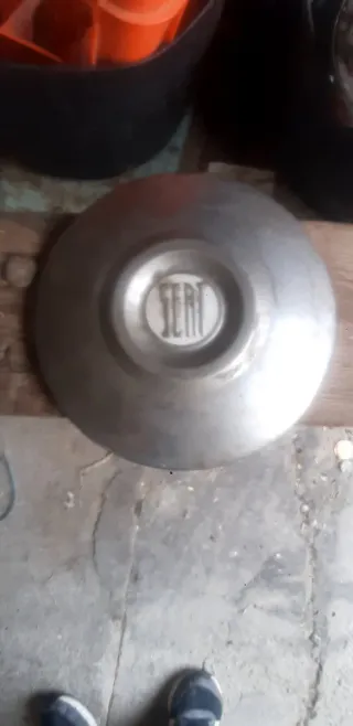 Tapacubos seat tengo 5