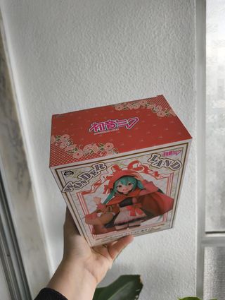 Taito Wonderland Hatsune Miku [Red Ridding Hood]
