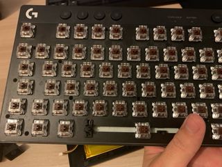 Logitech Pro X TKL Repuestos