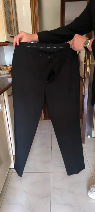 Traje negro talla 50