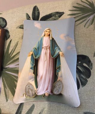 Crocifisso e 3 Santini religiosi