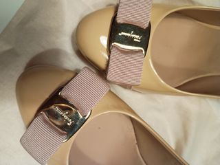 Scarpe donna Salvatore Ferragamo beige