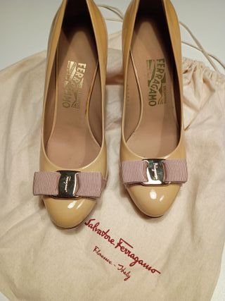Scarpe donna Salvatore Ferragamo beige