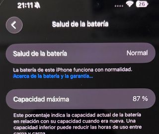 iPhone 15 Pro Max 256GB + cargador, protectores...
