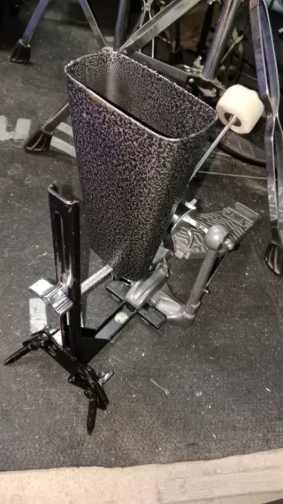 Soporte Cencerro con Pedal