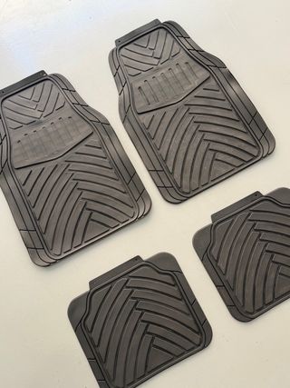 Alfombrillas de goma universales para coche