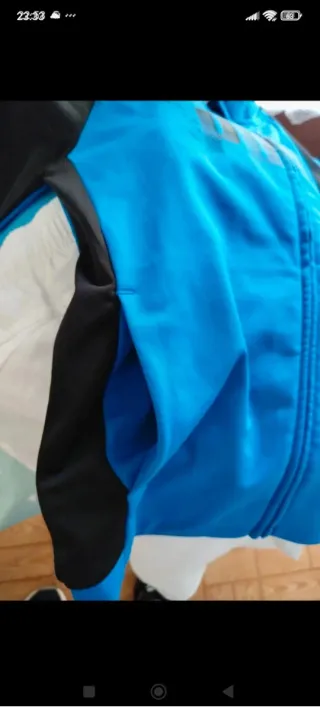 Chaqueta deportiva Puma niño Talla 8