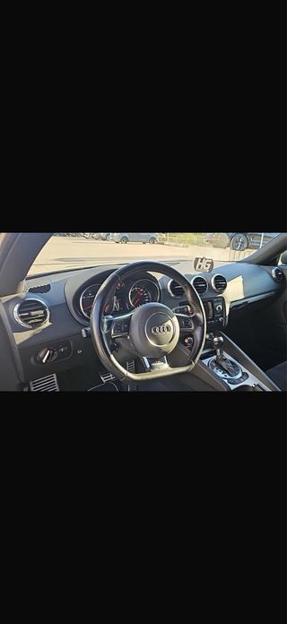 Audi TT RS 2012