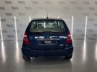 Mercedes Clase A 200 Turbo Avantgarde Auto. – SOLO 24.000 km.
