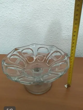 Frutero de cristal vintage, tiene más de 100 años