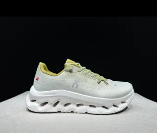 Zapatillas On Cloudswift Verdes/Blancas