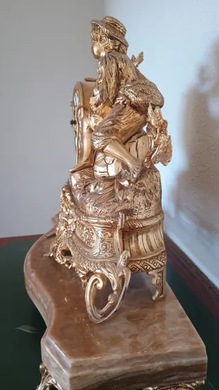 Reloj de mesa cobre y mármol