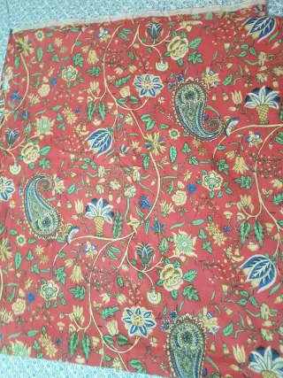 Tovaglia fantasia floreale e paisley