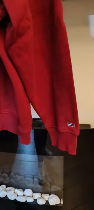 Sudadera Tommy Jeans Roja Logo Vintage