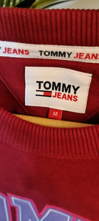 Sudadera Tommy Jeans Roja Logo Vintage