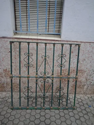 Reja de hierro maciza forjada