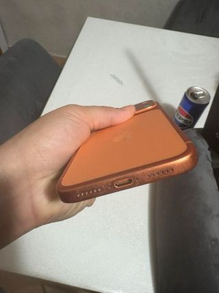 iPhone 17 Pro Max Arancione