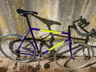 Bicicleta Corbetta Morado y Amarillo