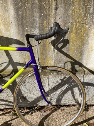Bicicleta Corbetta Morado y Amarillo
