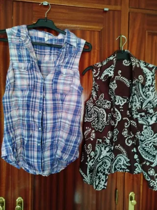 Camisas sin mangas a cuadros y con estampado