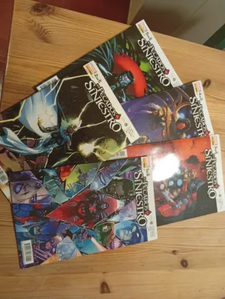 5 grapas de comic Marvel