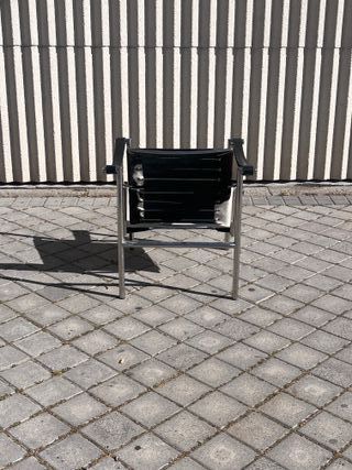 Silla diseño LC1 Piel y Metal