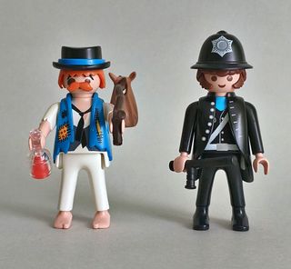 Playmobil Policía Bobby y Mendigo Victoriano