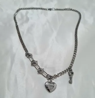 Collana chiave e cuore