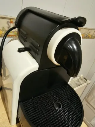 Cafetera DeLonghi Cápsulas