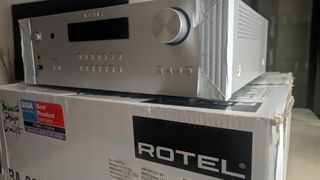 Rotel RA-6000 NUEVO A ESTRENAR