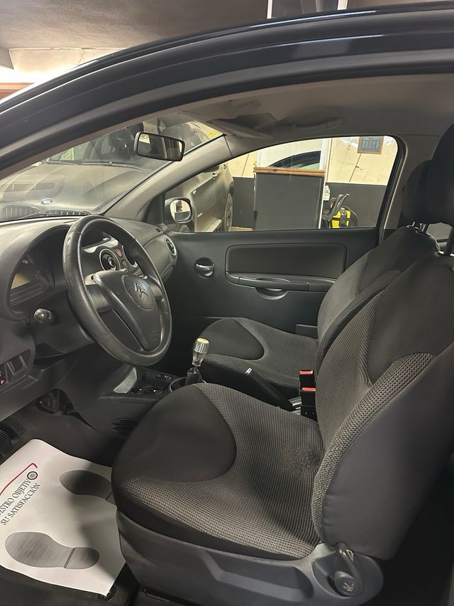 Citroen C2 2008/ 1.1 Furios / 143 mil km
