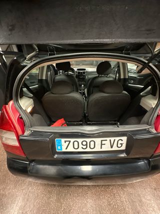 Citroen C2 2008/ 1.1 Furios / 143 mil km