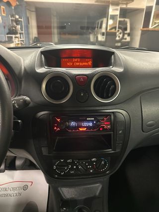 Citroen C2 2008/ 1.1 Furios / 143 mil km
