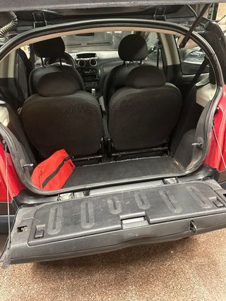 Citroen C2 2008/ 1.1 Furios / 143 mil km