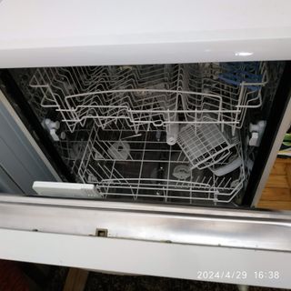 Lavavajillas Blanco marca Indesit
