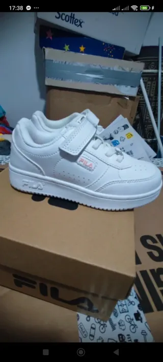 Zapatillas Fila Niña Talla 27