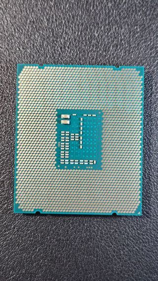 Procesador Intel XEON E5-2620 V3 socket LGA2011-v3