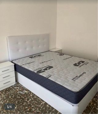 Liquidación:canapés y colchones