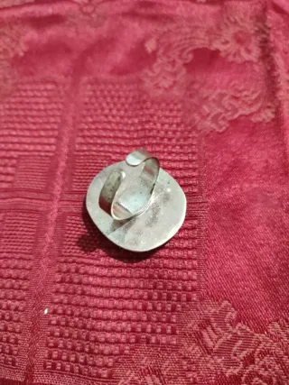 Anillo Uno de 50 Negro y Plateado