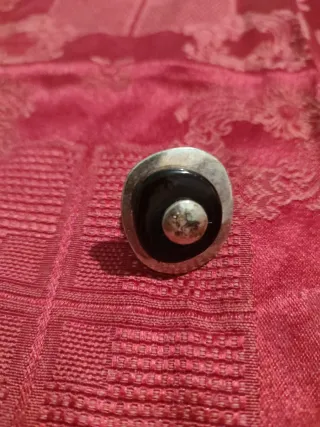 Anillo Uno de 50 Negro y Plateado