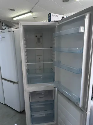 Nevera Combi Daewoo con garantia transporte