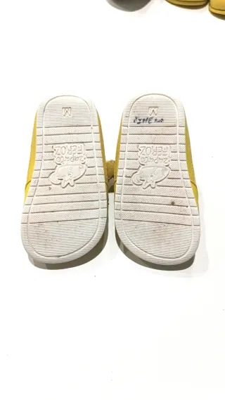 Zapatillas barefoot niño Talla M con plantillas